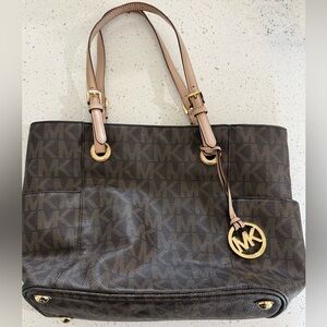 Michael Kors Jet Set Travel Shoulder Tote MK Signature Logo Zip Bag Brown Monogr